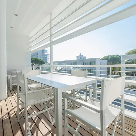 Lido Village Immobiliare Pacella アパート リド・ディ・イエゾロ